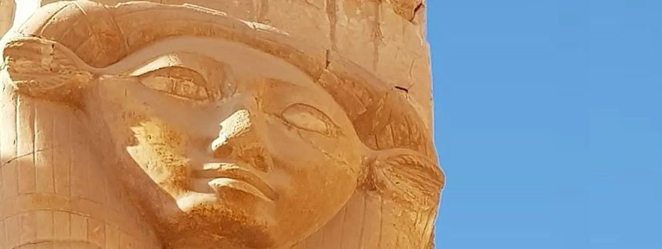 Hathor : la puissance de la joie au cœur de la spiritualité égyptienne